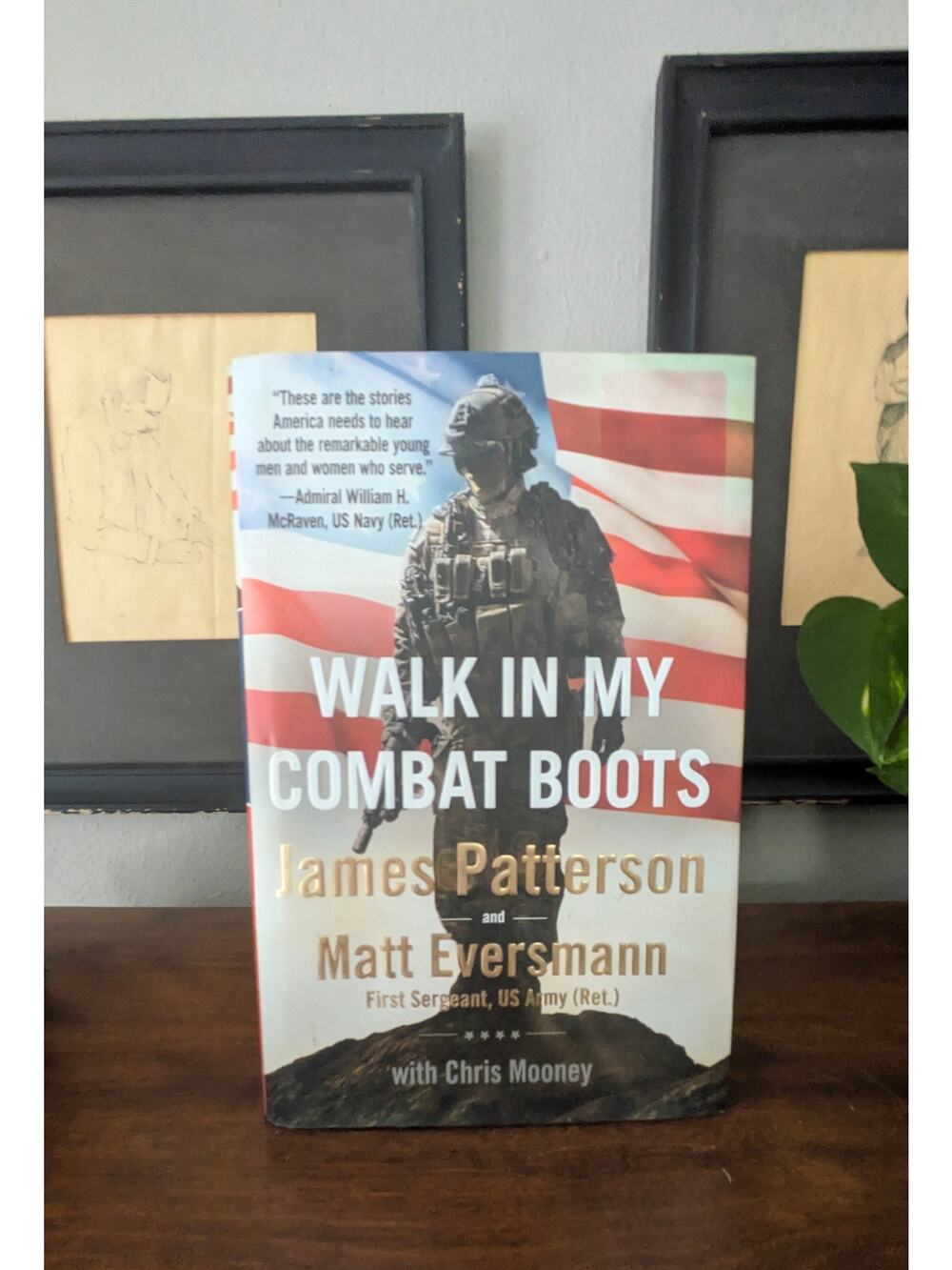 Walk In My Combat Boots James Patterson Matt Eversmann HC 1st Ed Large Print